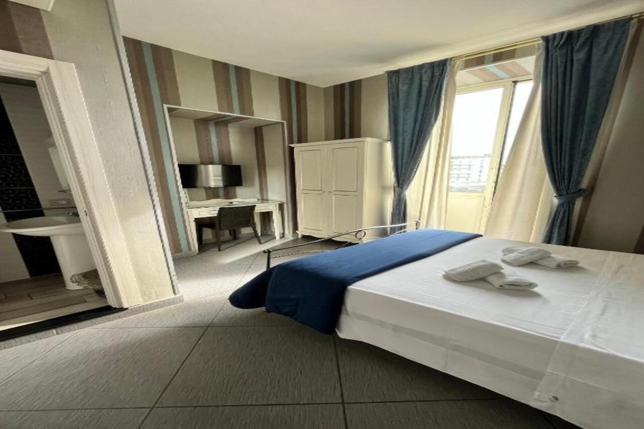 Hotel New Sayonara Napoli Eksteriør bilde